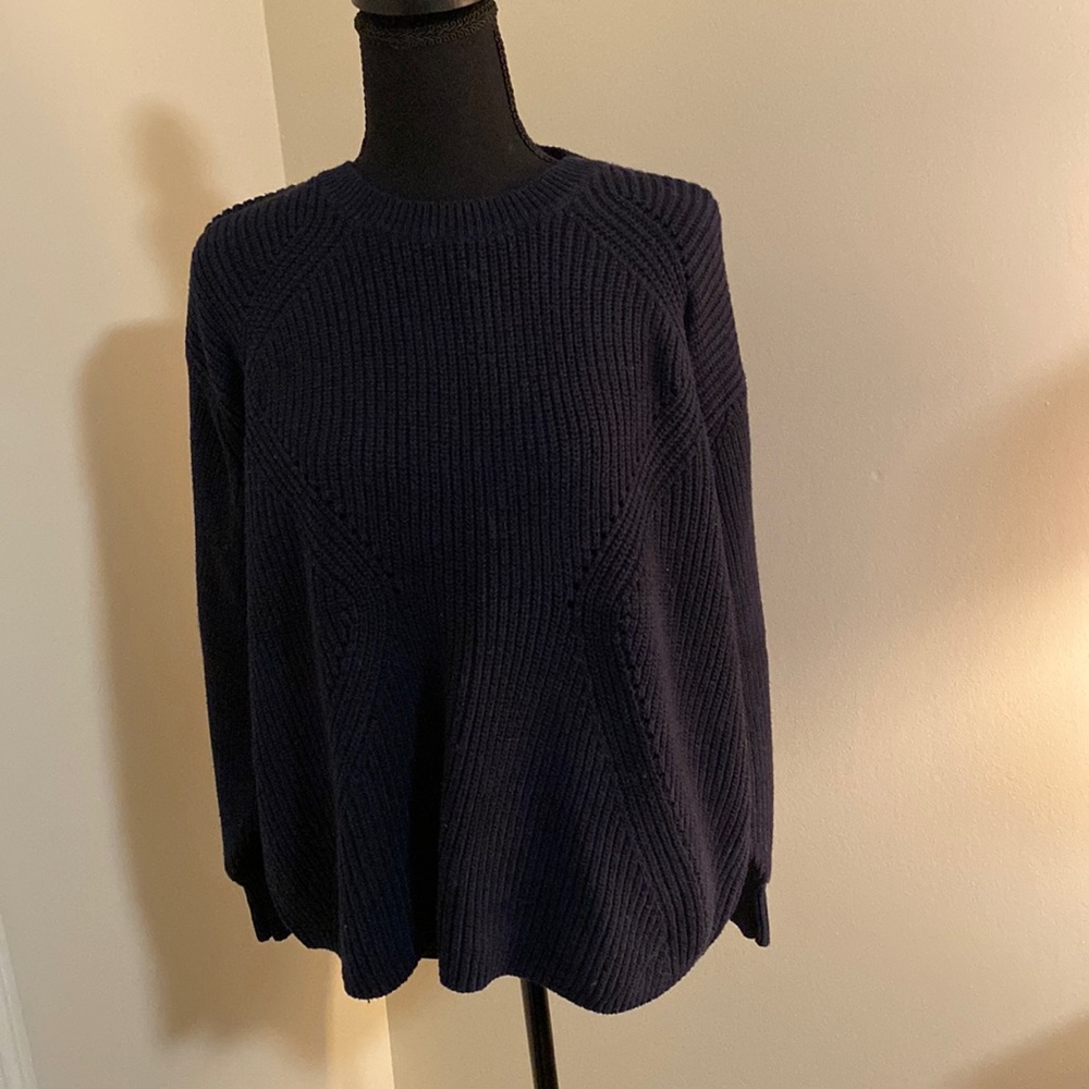 Banana republic navy sweater